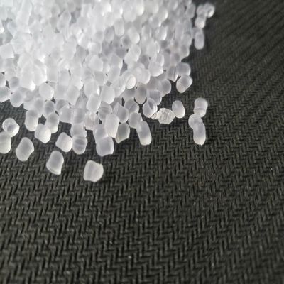 Kristal PVC Bileşik 1.19g / cm3 Yumuşak PVC Granül Hortum