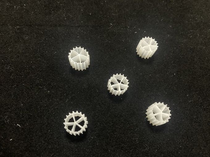 Balık Havuzu HDPE K1 MBBR Biyofiltre Ortamı% 100 Bakire 1